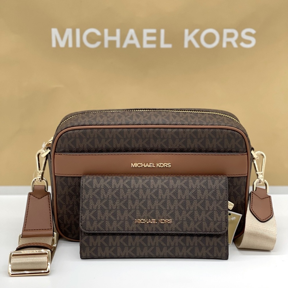 Michael Kors Kenly LG Pocket Xbody &Trifold Wallet - Picture 1 of 11